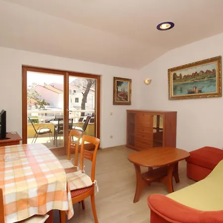 In Mit Eigenem Balkon By Interhome Apartman *