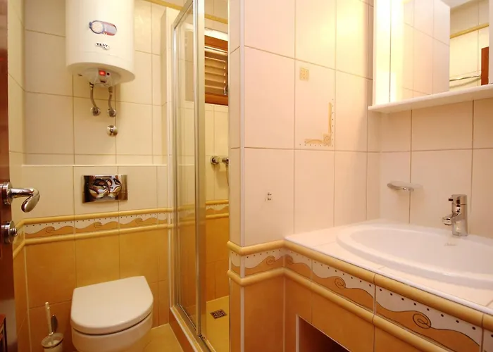 Apartman In Mit Eigenem Balkon By Interhome