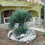 شقة In Mit Eigenem Balkon By Interhome *